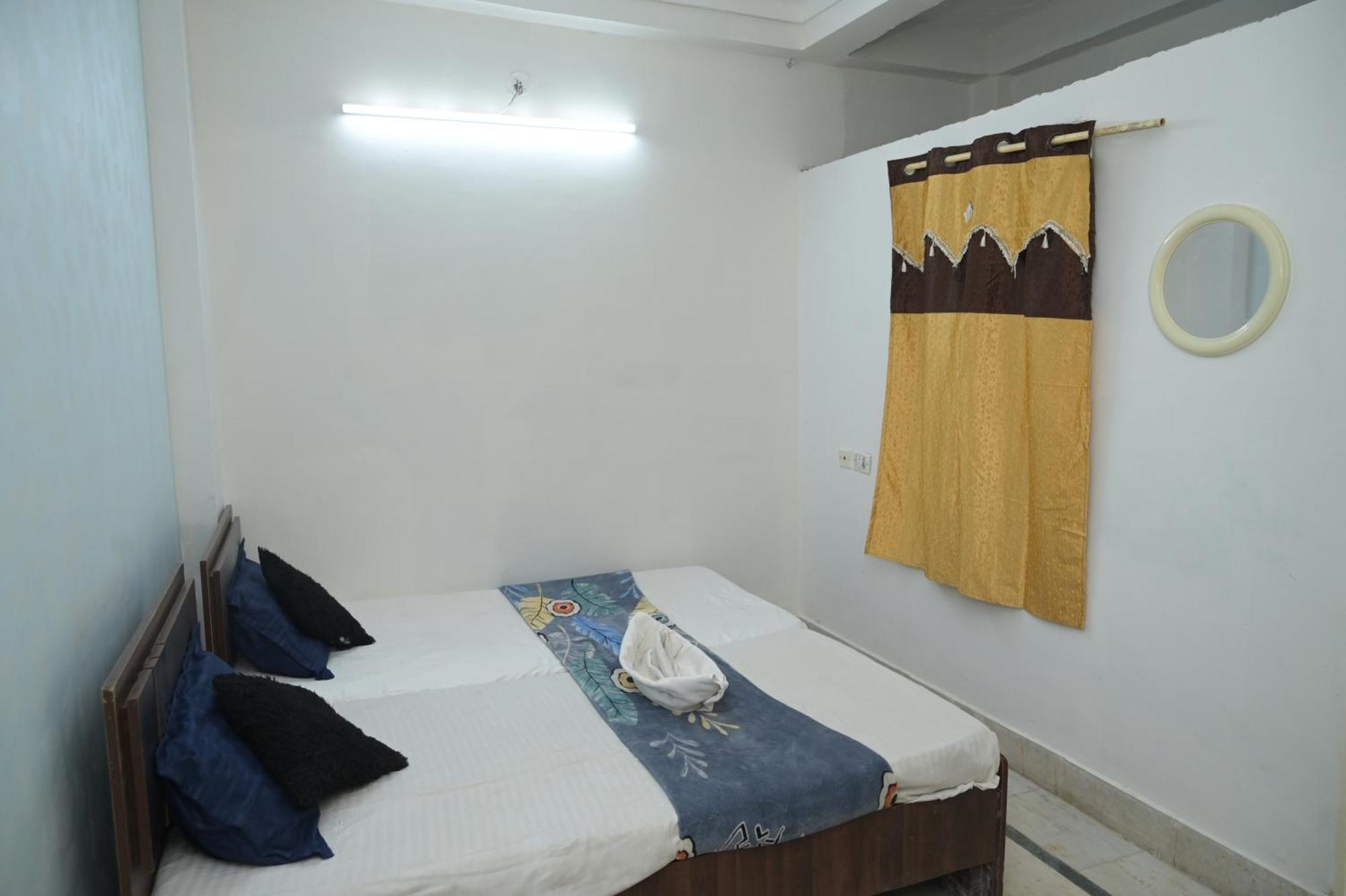 Rk Hotel Rooms Rāipur Buitenkant foto