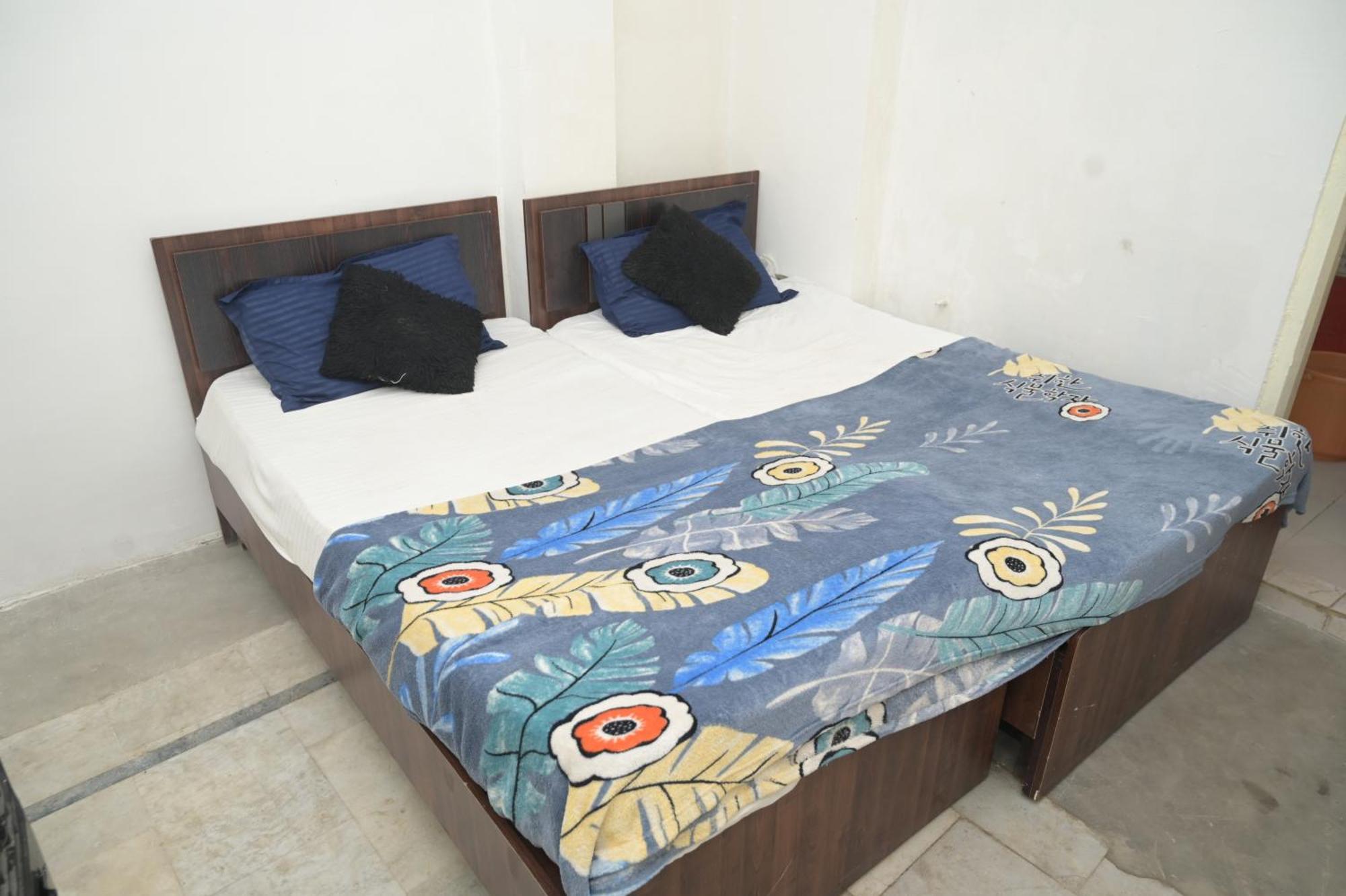 Rk Hotel Rooms Rāipur Buitenkant foto
